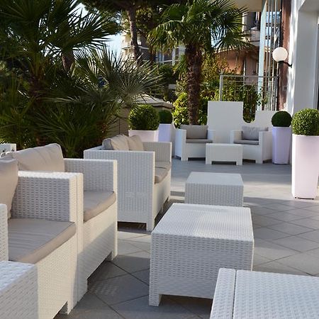 Hotel Mirage 밀라노마리티마 외부 사진